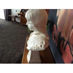 Vrouwfiguur mooi beeld 60x40 cm.