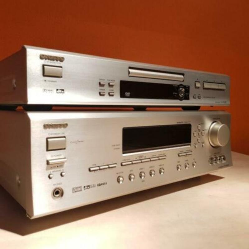 Onkyo TX-SR502E Receiver / Onkyo DV-SP402E Dvd speler