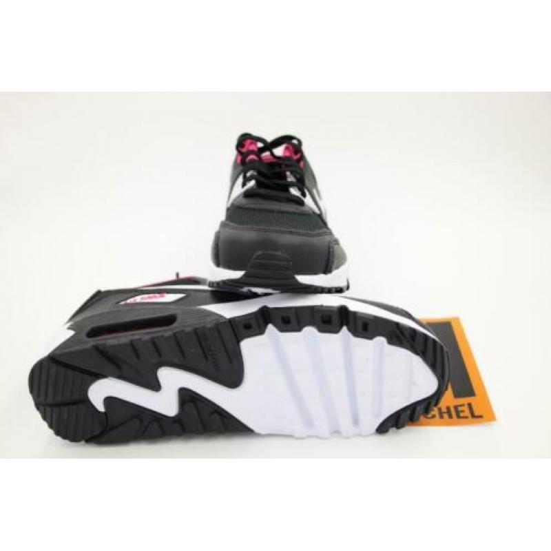 Nieuwe Nike Air Max 90 in maat 38,5