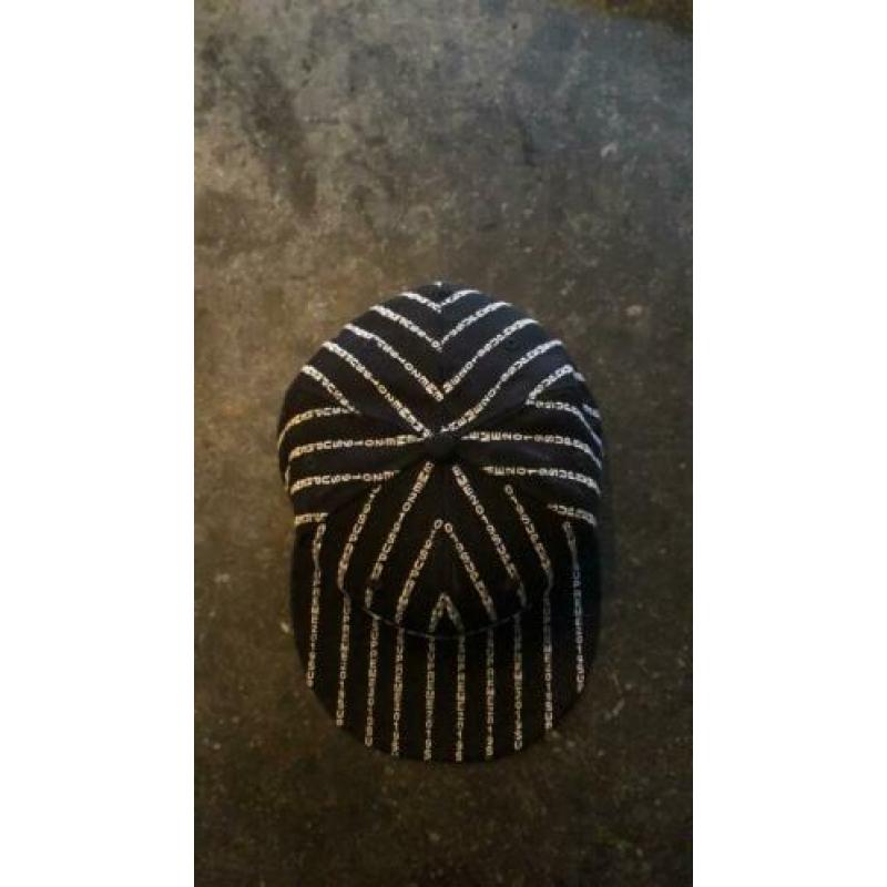 Supreme text stripe new era pet