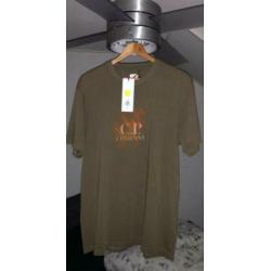 CP Company shirt groen met opdruk. Maat L. Nieuw