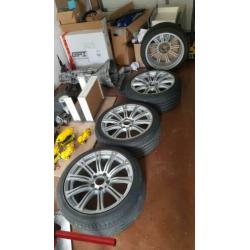 Bmw 18 inch style 220 TAM 5x120 Breedset met schade