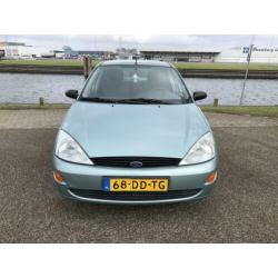 Ford Focus 1.6-16V Ghia /5-deurs/Airco/NAP/nette auto