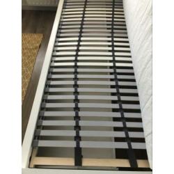 Bed met lades 90x200