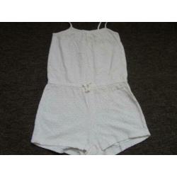 Leuk kanten jumpsuit maat 134-140