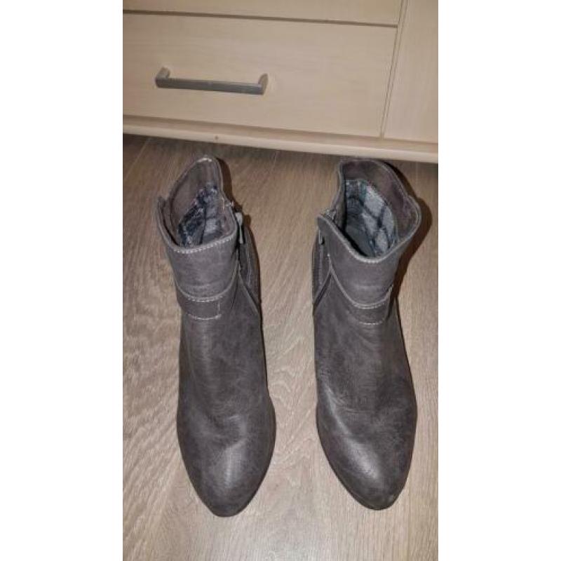 Laarsjes, grijs, maat 38