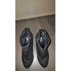 Laarsjes, grijs, maat 38