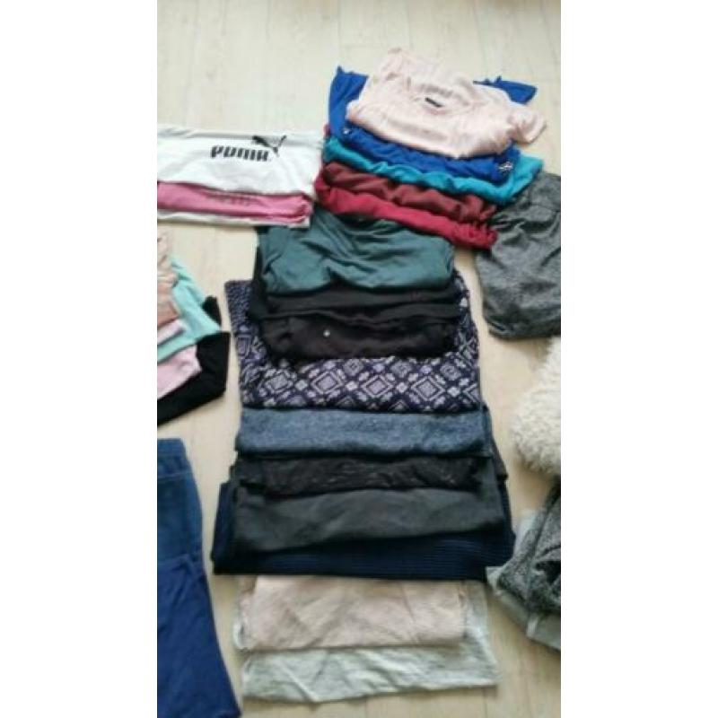 Grote kledingpakket 50 stuks vanaf mt 164