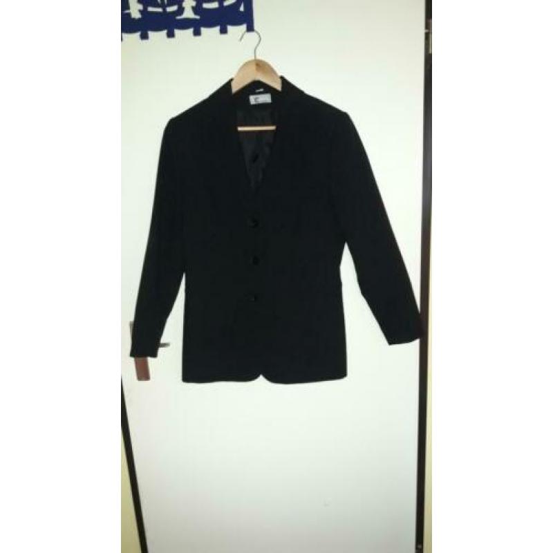 Colbert Dames zwart zo good als nieuw maat 38 getaillerd