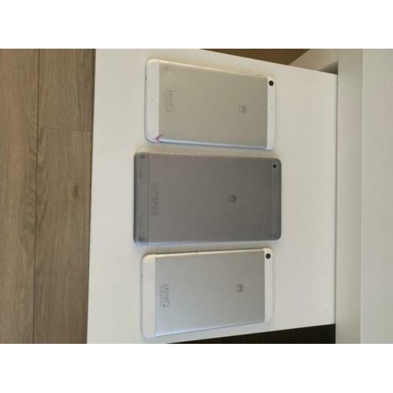 3 Huawei Mediapad/Tablet voor onderdelen of reparatie