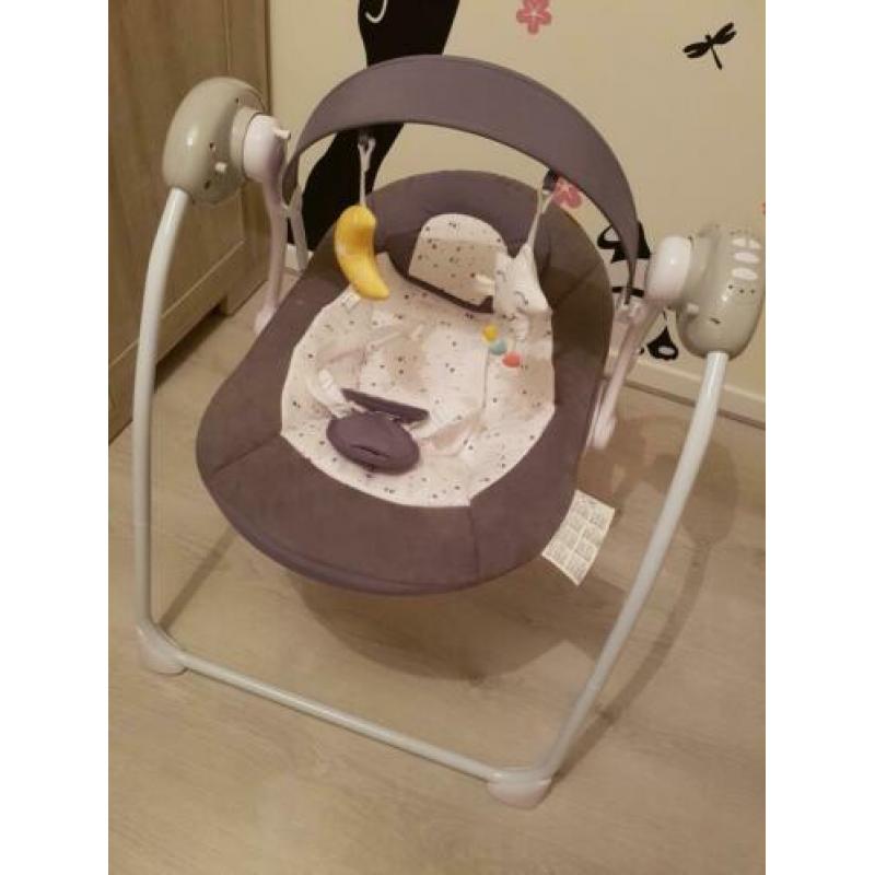 Baby swing zgan. Merk Badabulle