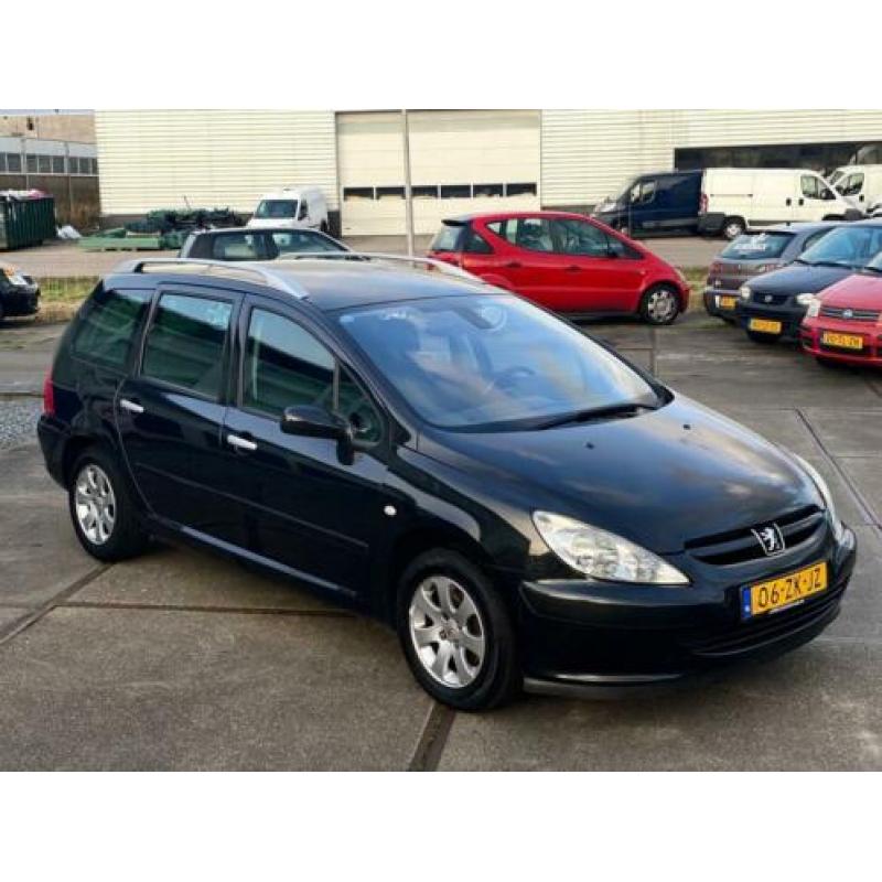 Peugeot 307 SW 1.6 16V Premium/Clima/Panorama/Nieuwe APK