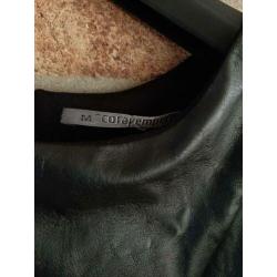 Cora Kemperman, top met 'leer' ,maat M