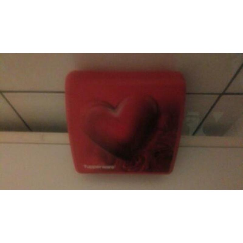 013 Tupperware Hartendoosjes