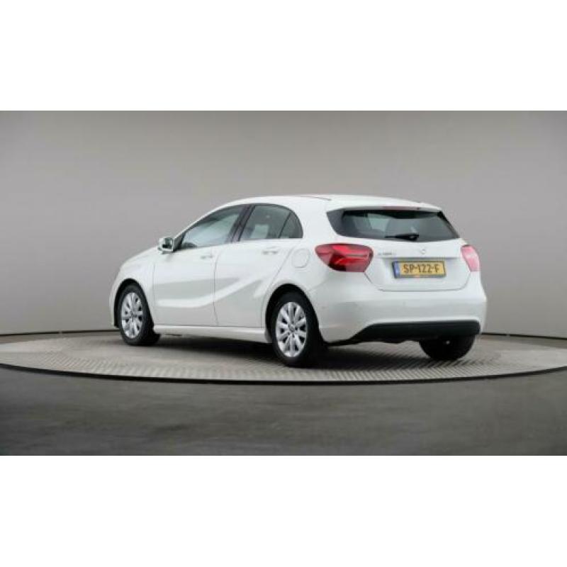 Mercedes-Benz A-Klasse 180d Business Solution Plus, LED, Nav