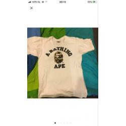 Bape shirt wit standard camo