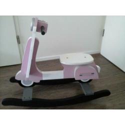 hobbelscooter hobbelspeelgoed schommelscooter