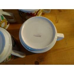 4 vrolijke frisse mokken retro bekers bloem Tocnana