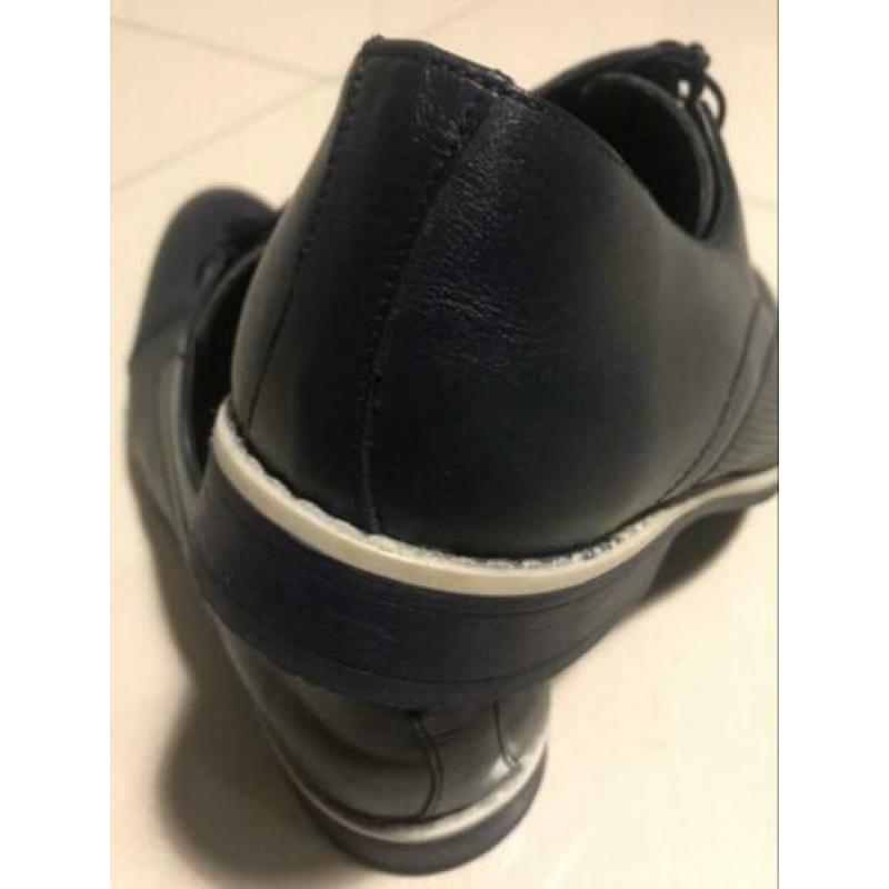 Nette schoen maat 45 NIEUW