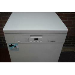 vaatwasser miele model G4210 SC type HG03 als nieuw