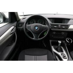 BMW X1 sDrive18i Executive | Navigatie | Climate control | C