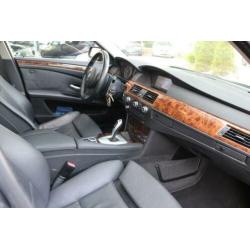 BMW 5 Serie 525i Business Line Leer Schuifdak Navi Xenon 218