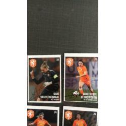 Een hele team van de oranje leeuwinnen zonder de logo