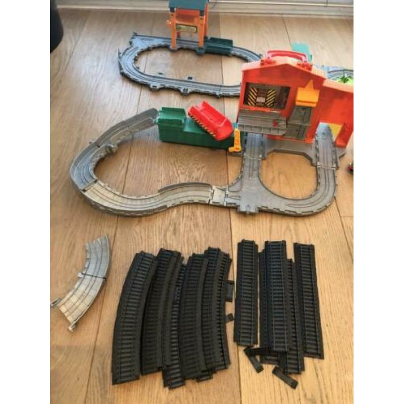 Thomas de trein train rails. En extra’s