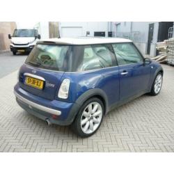 Mini Mini 1.6 cooper aut NLauto PanoramaDak Airco Leer bj 20