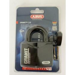 Hangslot ABUS Granit 37 / 2 sleutels waarvan 1 met lichtje