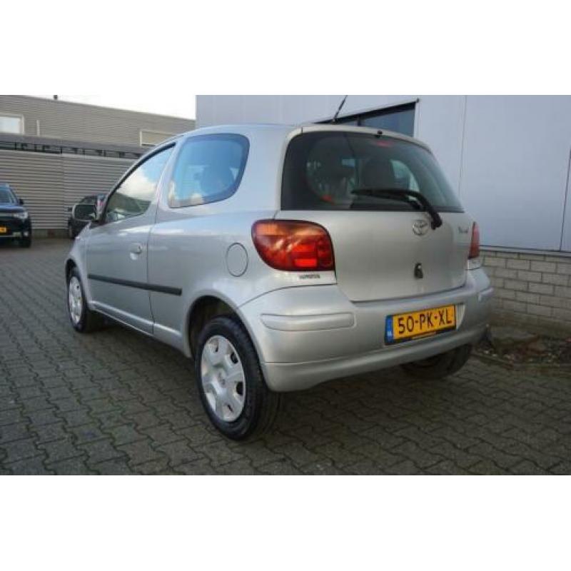 Toyota Yaris 1.3 VVT-i Sol AUTOMAAT AIRCO ELEK RAMEN