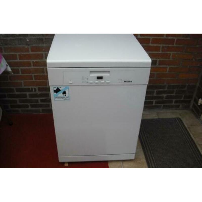 vaatwasser miele model G4210 SC type HG03 als nieuw