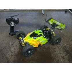 Ishima Buggy Rave bijna nieuwe GM bull 3.5cc motor 2.4Ghz