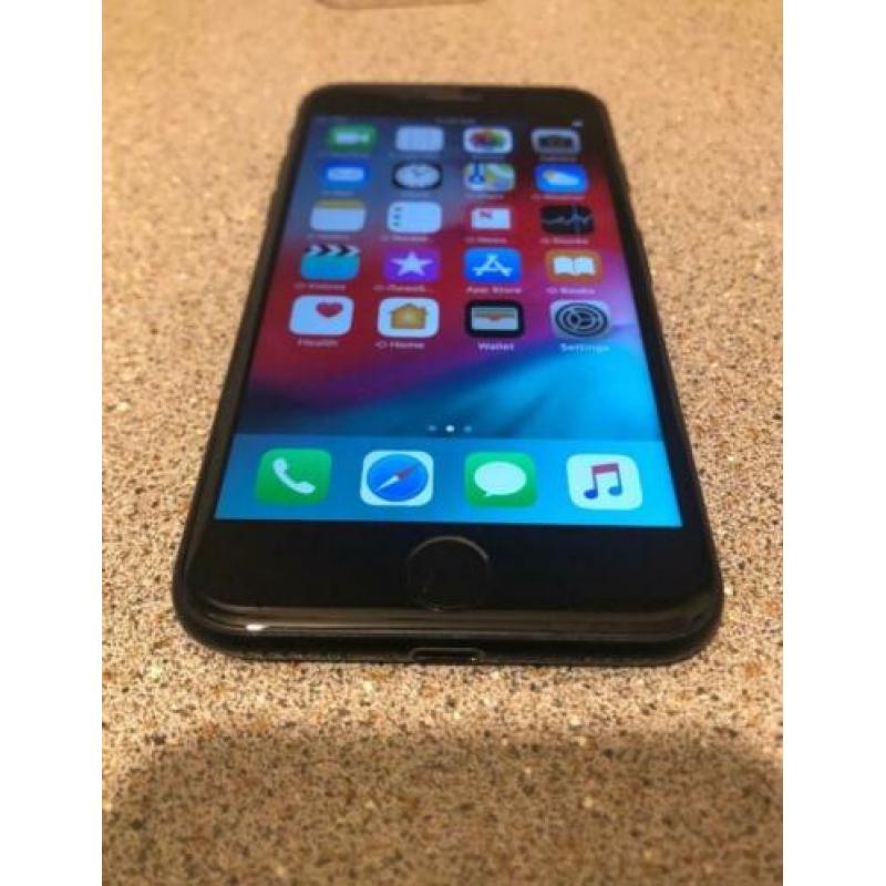 iPhone 7 64GB