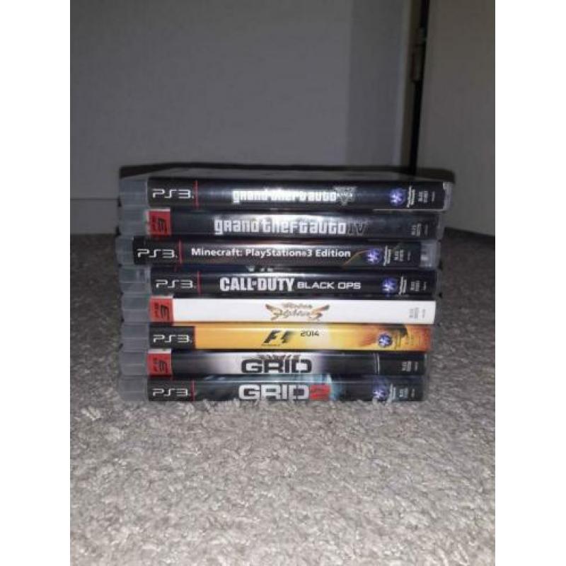 Playstation 3 incl 8 spellen.