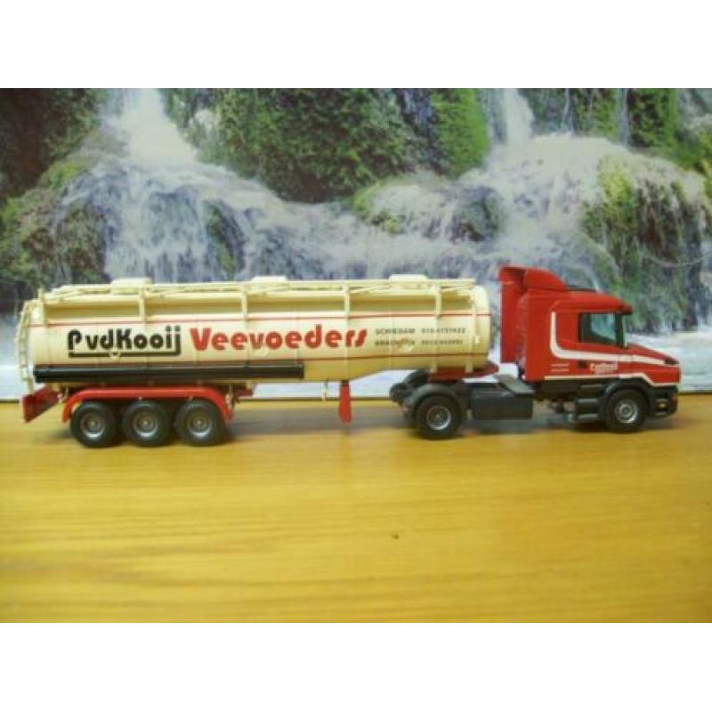 Tekno - Scania 124 L - Torpedo - P. v.d. Kooij - tanktrailer