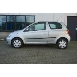 Toyota Yaris 1.3 VVT-i Sol AUTOMAAT AIRCO ELEK RAMEN