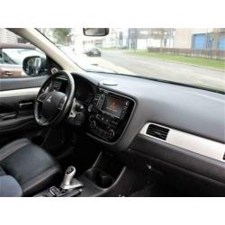 Mitsubishi OUTLANDER 2.0 PHEV Instyle 4WD Aut./ Schuifdak/ L