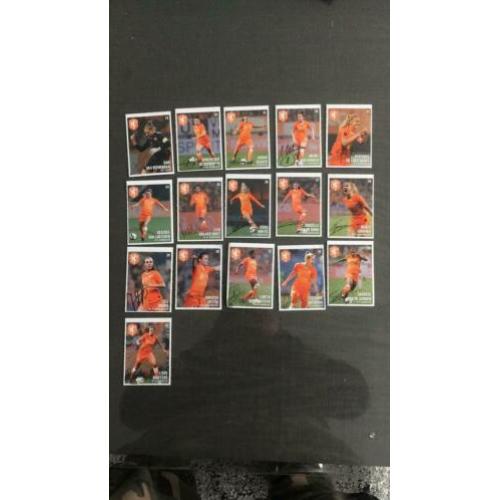Een hele team van de oranje leeuwinnen zonder de logo