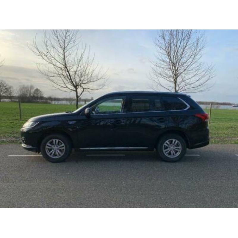 Nette Mitsubishi Outlander 2.0 PHEV prijs ex.btw