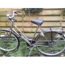 2e hands dames fiets 28 inch, Cortina , met 2 sleutels