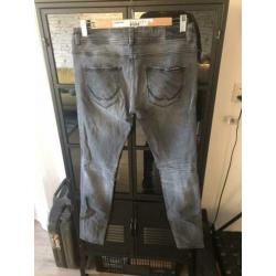 Superdry grijze jeans W30-L32