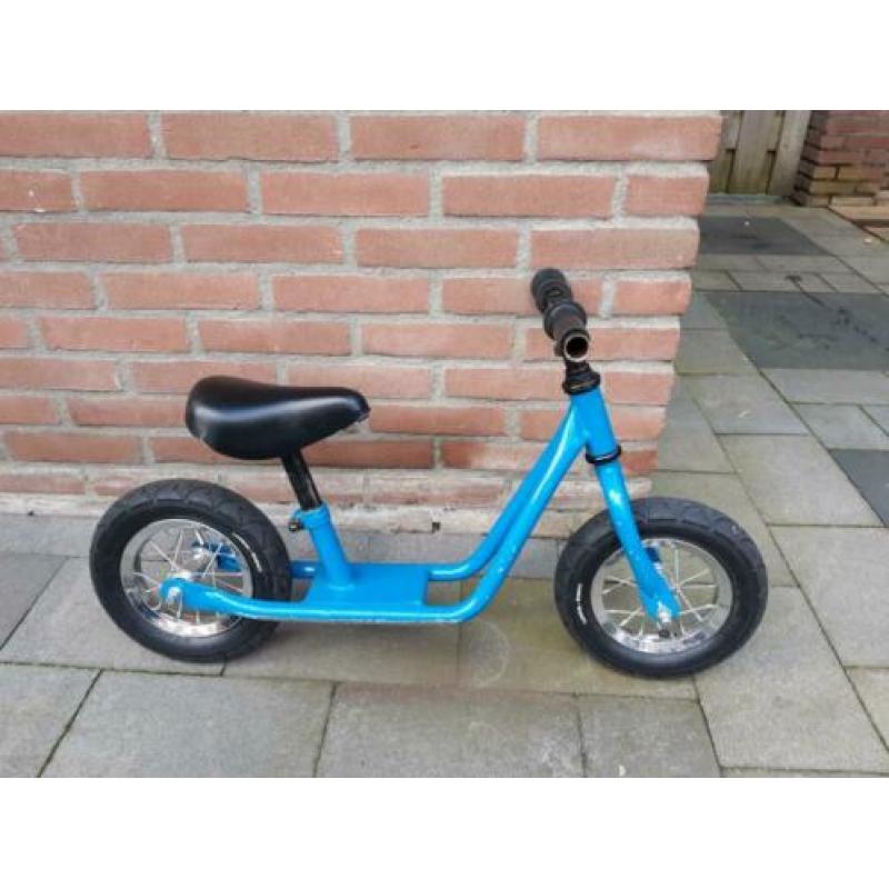 Loekie loopfiets