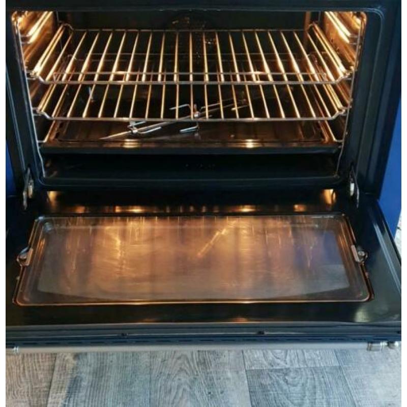 Aangeboden zeer mooie Boretti 5pits met grote hetelucht oven