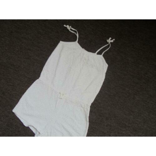Leuk kanten jumpsuit maat 134-140
