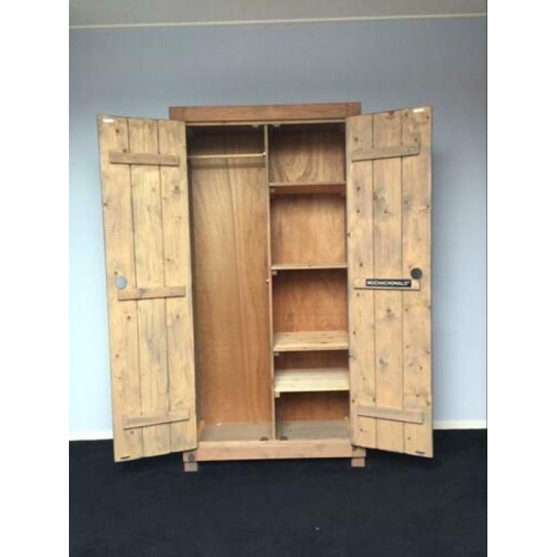 Steigerhouten kast en bed