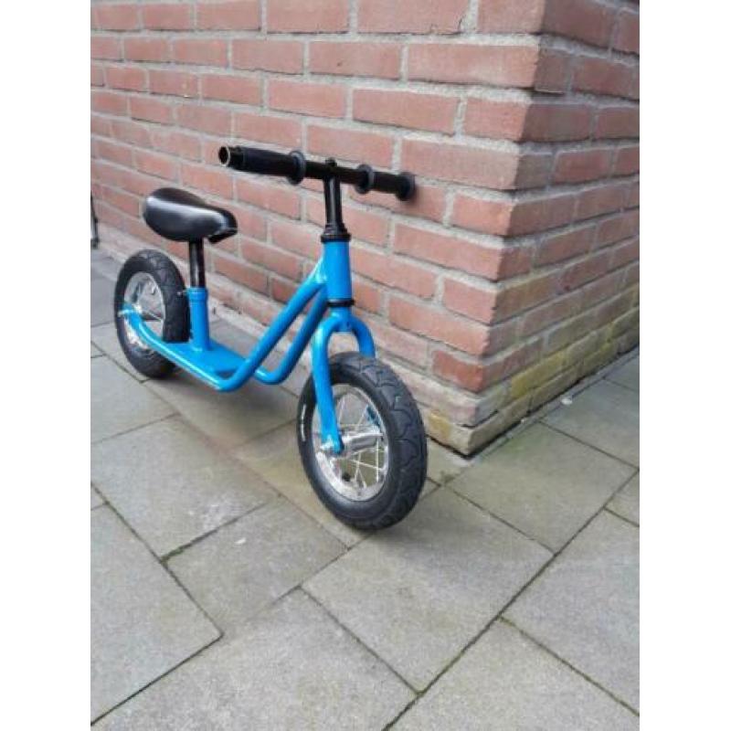Loekie loopfiets