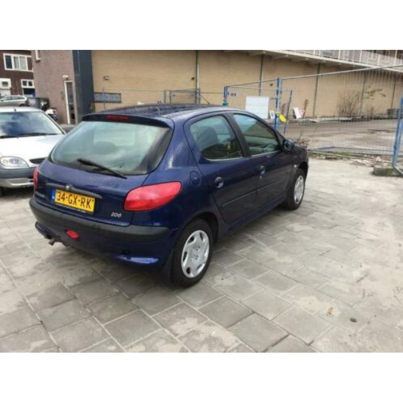 Peugeot 206 1.4 XT 5drs 1ste eigenaar