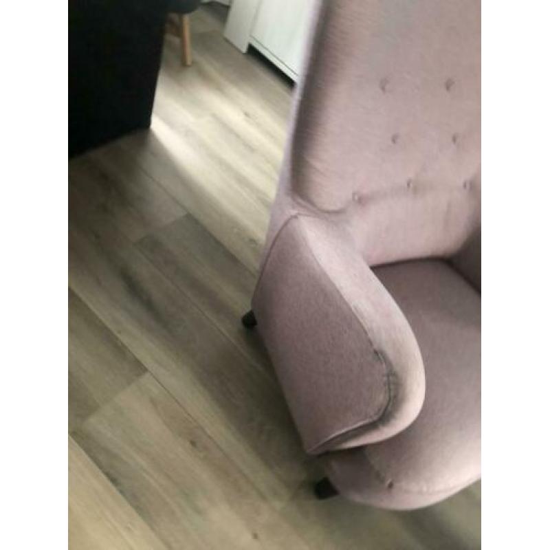 Roze fauteuil