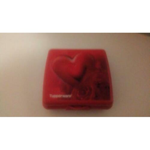 013 Tupperware Hartendoosjes